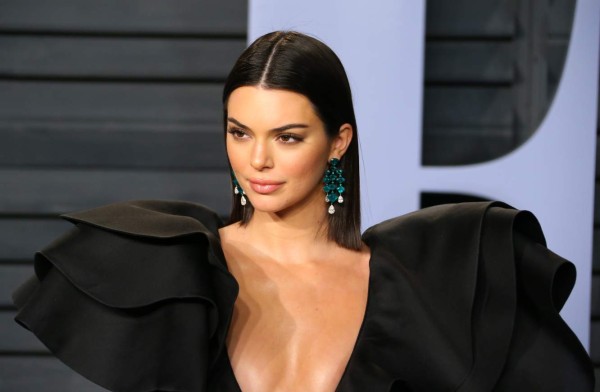 Kendall Jenner salió del hospital directo a la fiesta de los Óscar