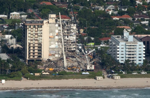 Identificadas cuatro de las cinco víctimas mortales del derrumbe de edificio en Miami