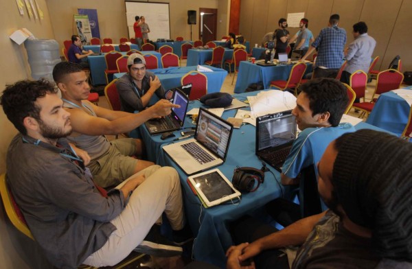 Evento tecnológico reúne a jóvenes emprendedores de Centroamérica