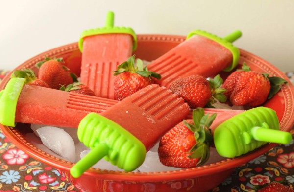 Paletas de fresas pero hechas en casa