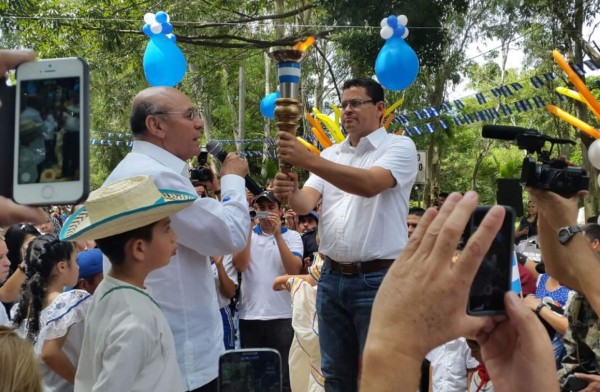 Honduras recibió Antorcha de la Paz