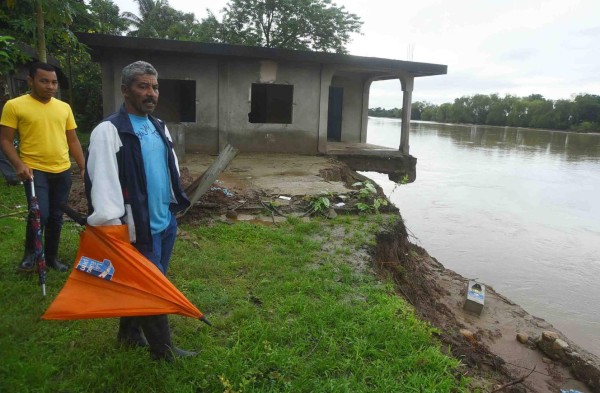 El río Aguán se está 'comiendo” a la comunidad de Chapagua