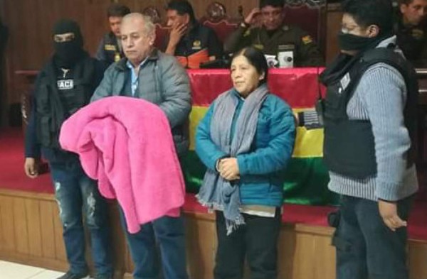 Capturan a presidenta del tribunal electoral de Bolivia