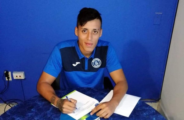 Motagua anuncia el fichaje del defensa hondureño Henry Ayala