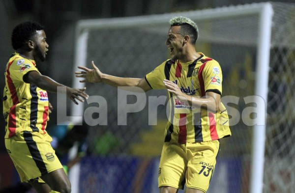 Sufrido triunfo de Real España en el estreno de Ramón Maradiaga en el Juticalpa