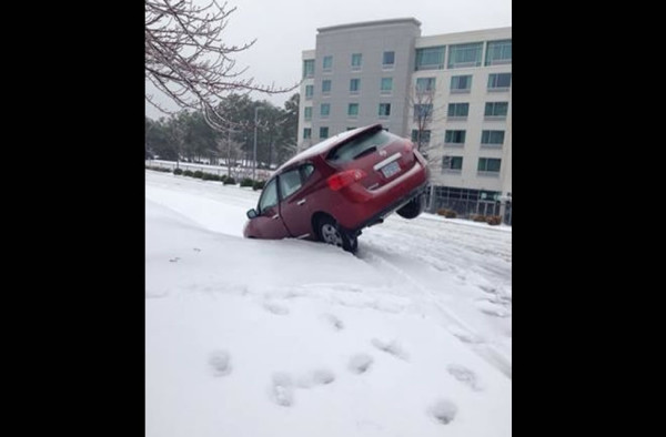 Hondureños comparten sus fotos de la tormenta de nieve en EUA