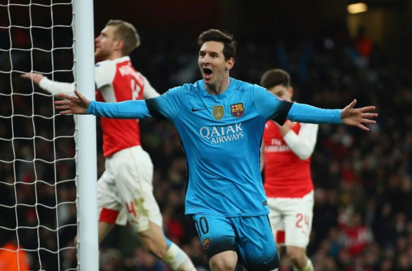 Messi rompe el maleficio ante Petr Cech