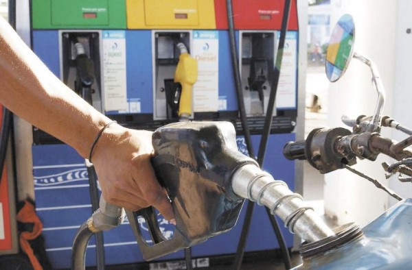 Honduras: Combustibles bajan levemente desde el lunes