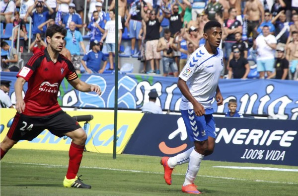 'Choco' Lozano reaparece en empate del Tenerife