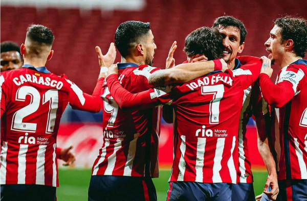 Atlético de Madrid consolidó su liderato de la Liga Española tras vencer al Valencia