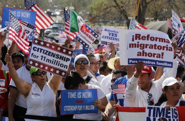 Obama anunciará medidas para evitar deportación de 5 millones de inmigrantes