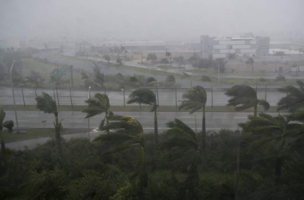 Las Carolinas y Alabama decretan emergencia por Irma