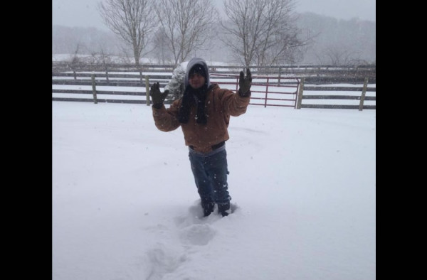 Hondureños comparten sus fotos de la tormenta de nieve en EUA