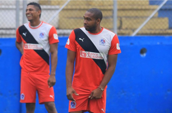 Wilson Palacios podría debutar ante la UPNFM