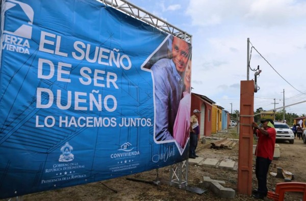 Puerto Cortés: Más de 80 familias se benefician con viviendas