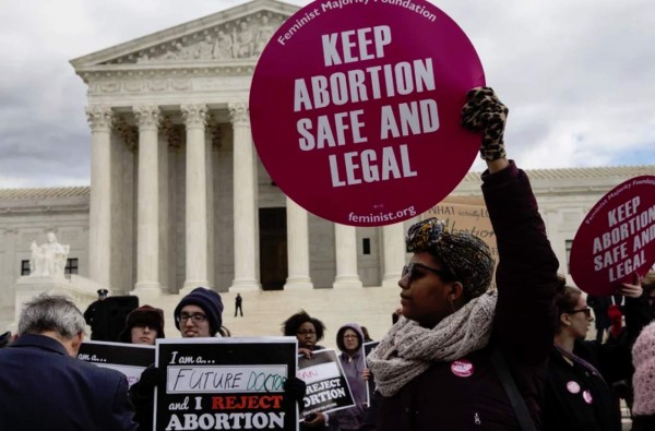 Alabama aprueba la ley antiaborto más estricta de EEUU