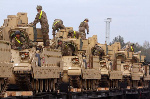Tensión en Rusia: EUA desplegará equipo militar en Europa