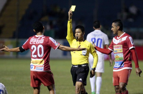 Armando Castro pitará la gran final del fútbol hondureño