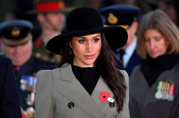 Padre de Meghan Markle la acompañará hasta el altar