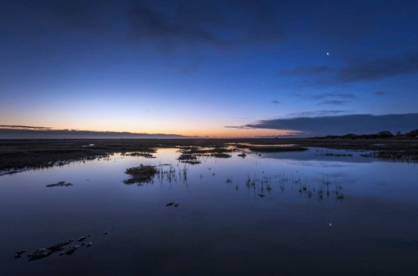 Impresionante imágenes de la alineación de la Luna, Júpiter y Venus