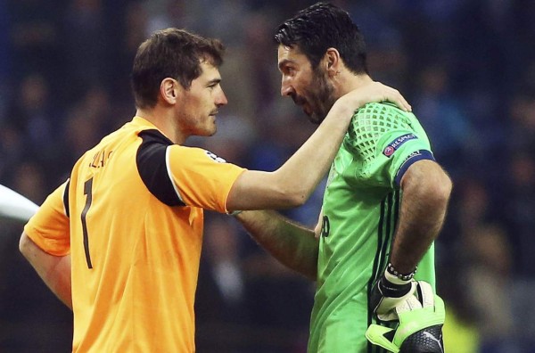 De leyenda a leyenda: El emotivo mensaje de Buffon a Casillas