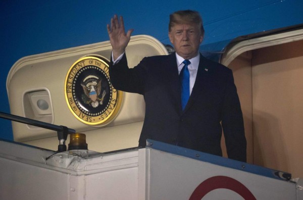 Donald Trump llega a Singapur para reunirse con Kim Jong Un