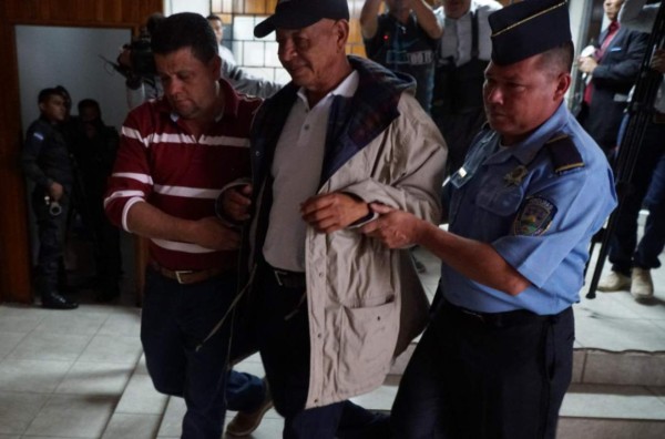 Excomisionado Ambrosio Maradiaga: 'No he tomado un cinco de nadie'