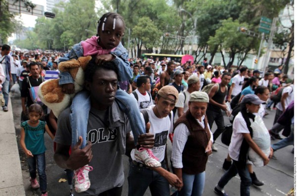 Hondureños en viacrucis de migrantes llegan a Ciudad de México