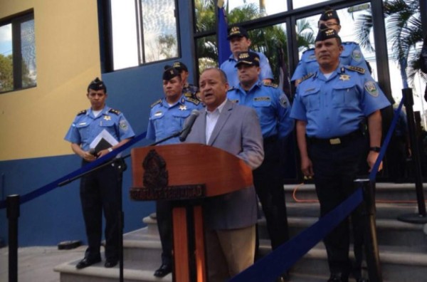 'Tres oficiales de la Policía están suspendidos': Julián Pacheco