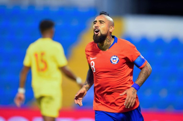Chile logra apretada victoria 3-2 sobre Guinea en amistoso