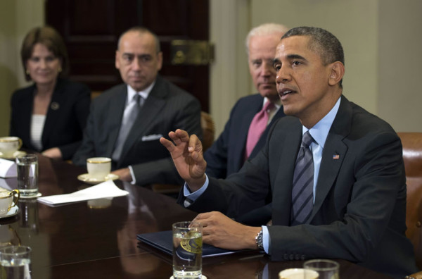 Obama urge ante empresarios a aprobar reforma migratoria este año