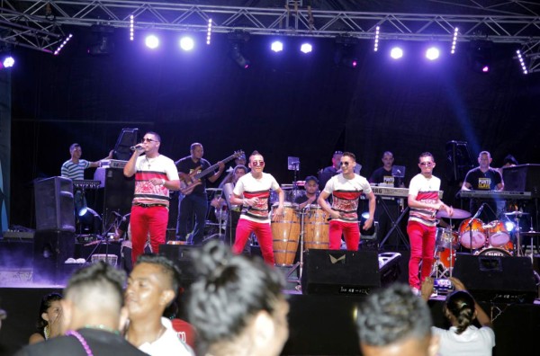 La Ceiba vibró con más de 19 grupos en el Gran Carnaval de La Amistad