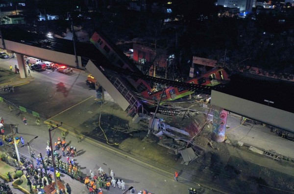 México inicia búsqueda de responsables de accidente en metro capitalino