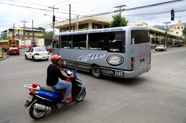 Tránsito: en peatones y conductores hace falta más cultura vial