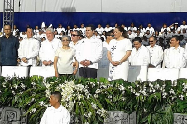 Presidente de Honduras: 'Es el momento de transformar esta nación'
