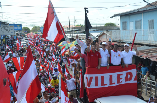 Oleada liberal proclama a Villeda como presidente