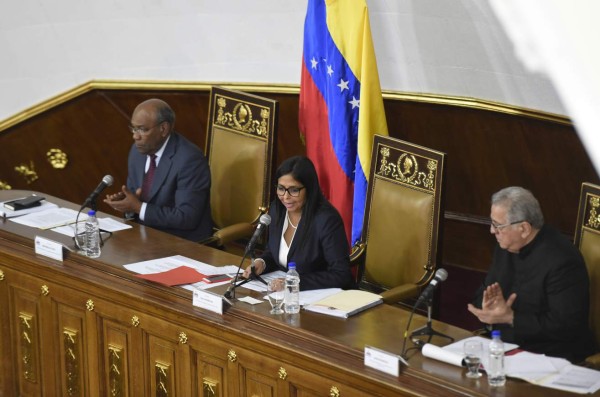 Constituyente venezolana vetará a candidatos señalados de violencia  