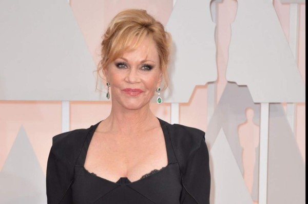 Melanie Griffith regresa a la universidad