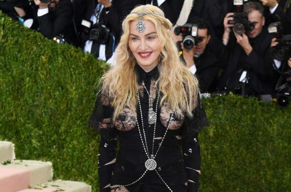 Madonna defiende su provocativo atuendo de la gala del Met