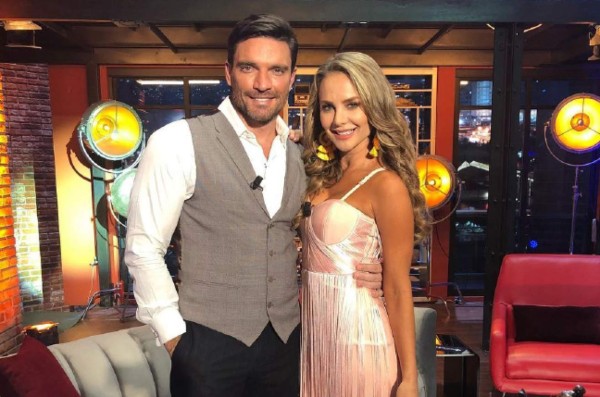 Julian Gil busca el amor en modelo colombiana