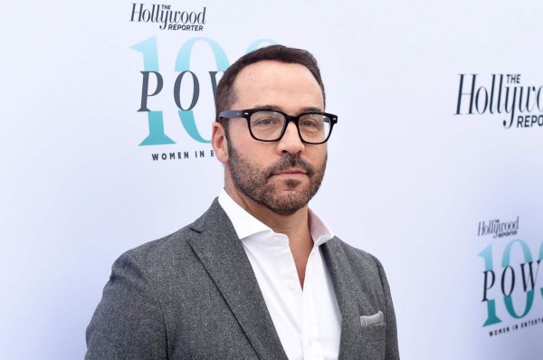 Jeremy Piven ofrece someterse a un detector de mentiras