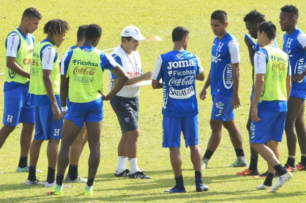 Selección de Honduras: El plan seis puntos se pone en marcha