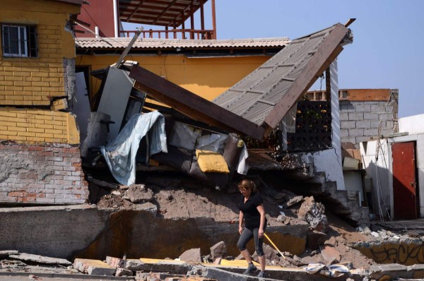 Chile evalúa numerosos daños tras sismo de 8.2 grados
