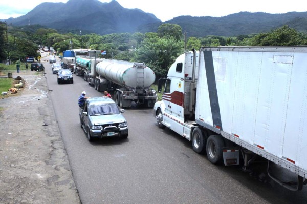 Calvario en aduanas causa el cierre de empresas y pérdida de mercancías