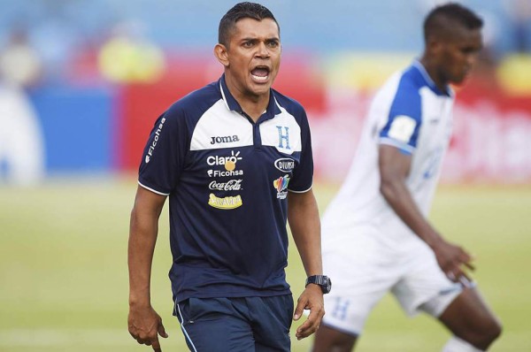 Amado descartado; dos entrenadores estarán al frente de la Selección de Honduras