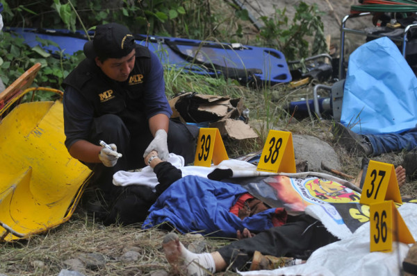 Más de 40 muertos en accidente de tránsito en Guatemala