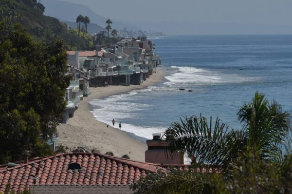 Los ricos buscan privatizar las playas de California