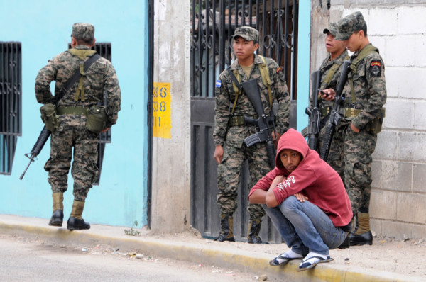 Militares salen a proteger el transporte público de criminalidad