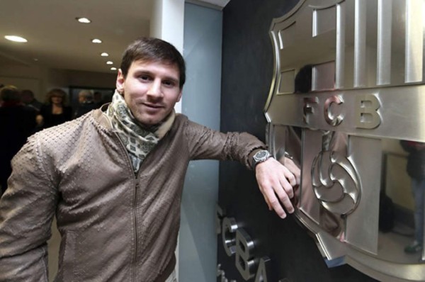 Messi presume su 'auto nuevo” con una irónica y graciosa foto