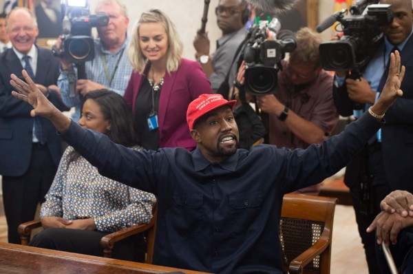 Kanye West vuelve a Twitter para criticar el 'control mental' de las redes sociales